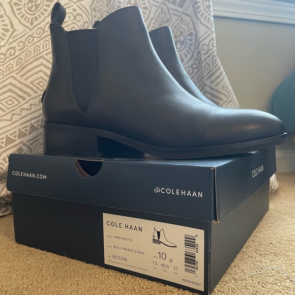 laina bootie